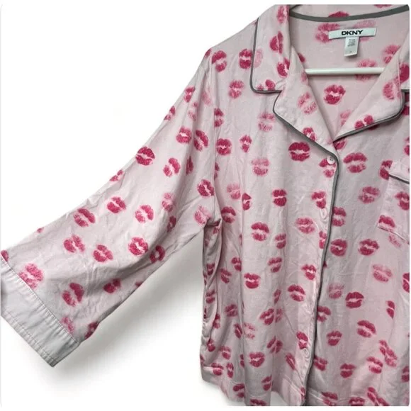 DKNY Womens XL Pink Kiss Print Pajama Top Cotton & Modal Long Sleeve Button-Up - Picture 7 of 9